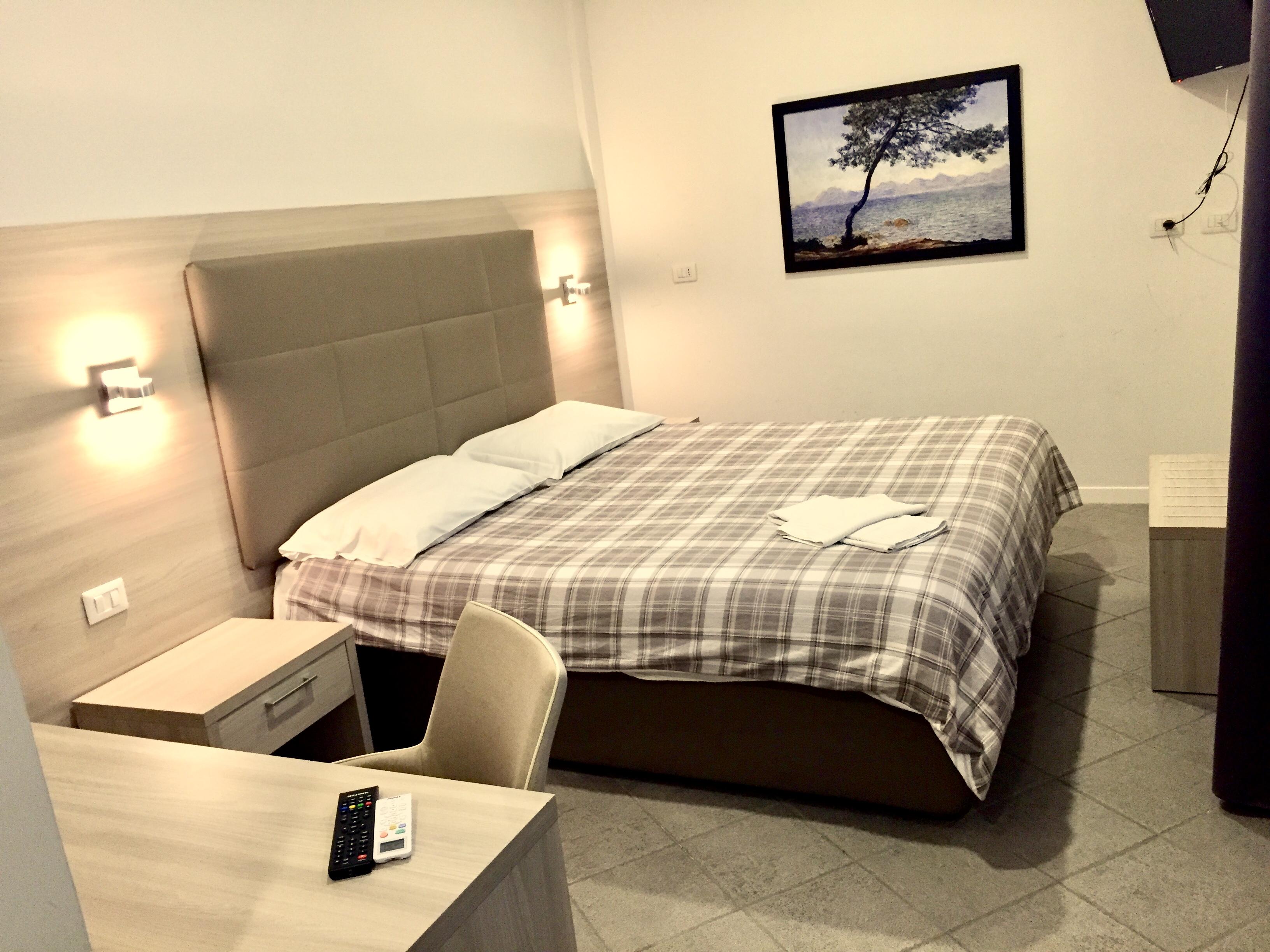 Academy Hotel Fiumicino Buitenkant foto